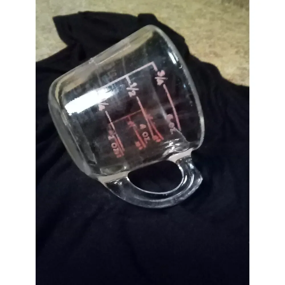 Vintage Rare Pyrex 3/4 C Glass Measuring Cup #18